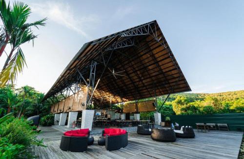 Semporna Hotel | The Firefly Resort