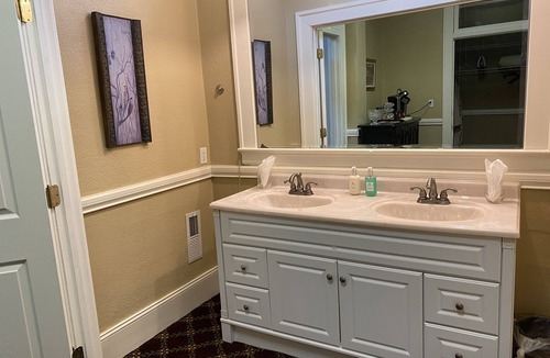 Rutherfordton Bed & Breakfast | The Firehouse Inn