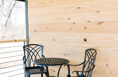 Fredericktown Cabin | The Firehouse Loft at Sawyers Landing