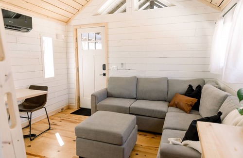 Fredericktown Cabin | The Firehouse Loft at Sawyers Landing