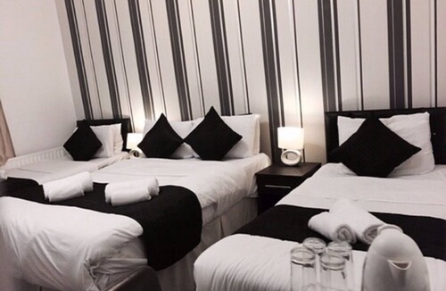 Heston Central Hotel | The Firs Lodge