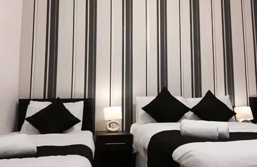 Heston Central Hotel | The Firs Lodge