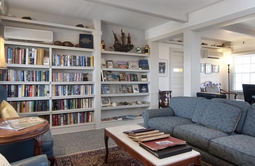 Nags Head Bed & Breakfast | The First Colony Inn