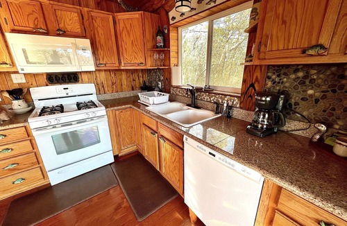 Jones Mills Cabin | The Fish and Ski Lodge