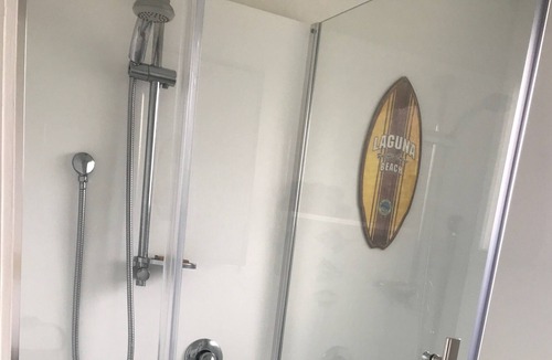 Rangiputa Cabin | The Fish Shed Beach Cabin