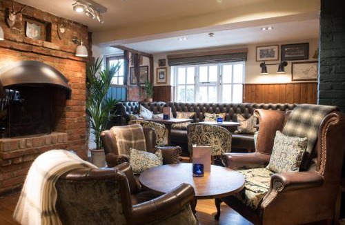 Weston Turville Hotel | The Five Bells by Innkeeper's Collection