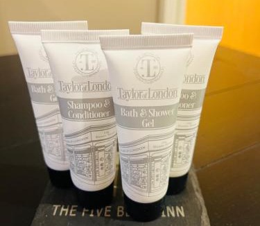 Claypole House | The Five Bells Inn Accommodation