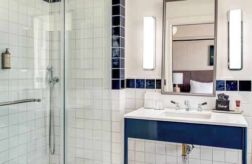 Downtown Asheville Hotel | The Flat Iron Hotel, a Member of Design Hotels