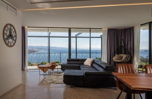 Volosko Apartment | The Flat Opatija - Penthouse with private pool, barbecue & more