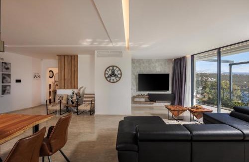 Volosko Apartment | The Flat Opatija - Penthouse with private pool, barbecue & more