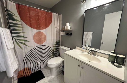 Hannon Park Condo | The Flats on Catherine