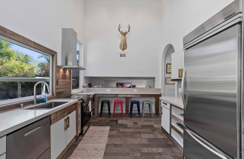 Del Mar Heights House | The Floatie Fortress
