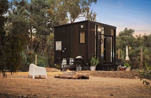 Clydesdale House | The Flower Nest by Tiny Away