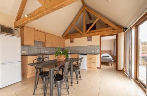 Bourton House | The Fold - Ash Farm Cotswolds