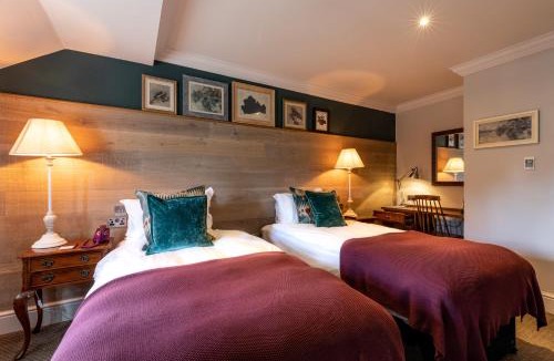 Claygate Hotel | The Foley