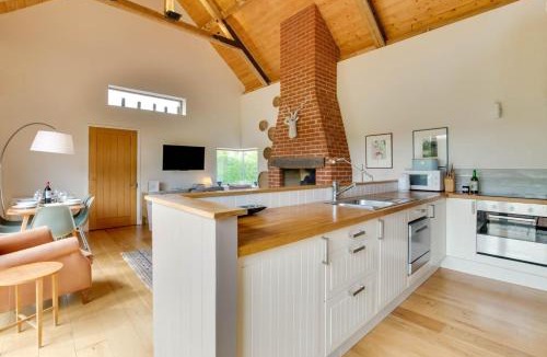 Stowmarket House | The Folly Barn