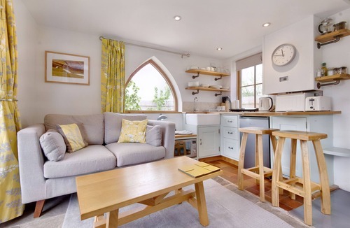 Hereford House | The Folly