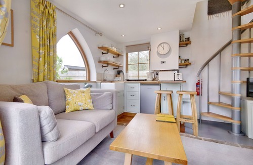 Hereford House | The Folly