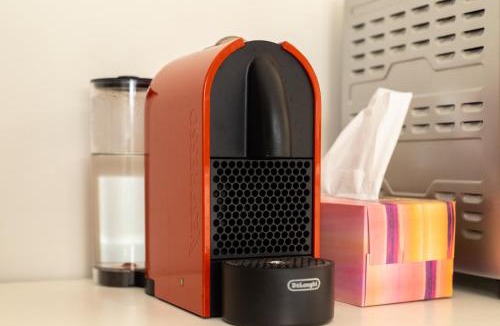 Forestville Apartment | The Forest Nest - private garden studio