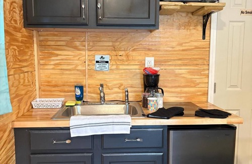 Northside Cabin | The Forest Retreat