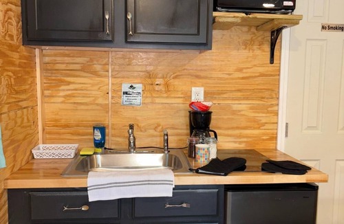 Northside Cabin | The Forest Retreat