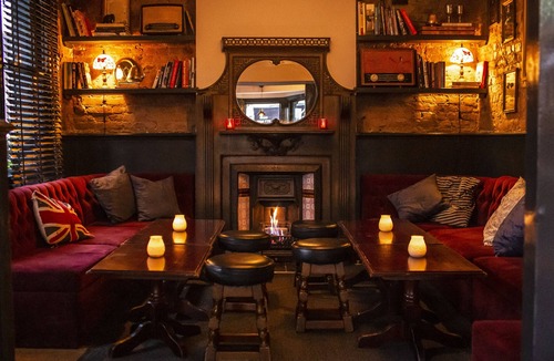 Hampton Wick Hotel | The Foresters Arms