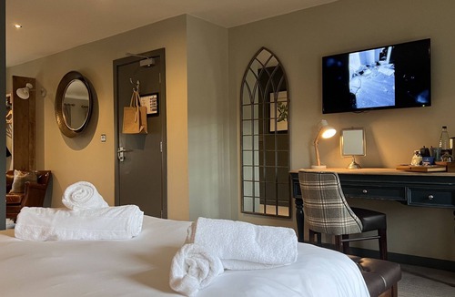 Scawton Hotel | The Forresters Arms Kilburn