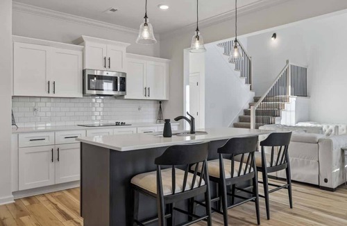 Clarksville House | The Fort Haven | Spacious 4BR Near Ft. Campbell
