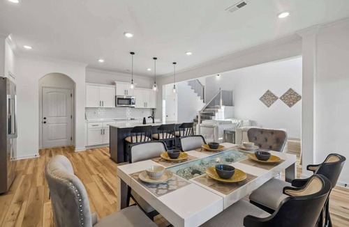 Clarksville House | The Fort Haven | Spacious 4BR Near Ft. Campbell