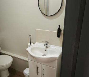 East Drayton Hotel | The Fountain Hotel