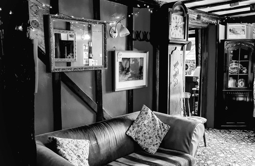 Thornham Magna Hotel | The Four Horseshoes