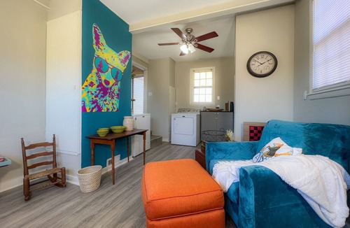 Ponca City House | The Fox Den, Pet Friendly, Broadband WiFi, Great Location