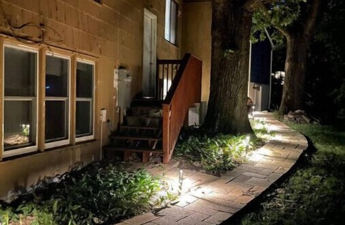 Ames House | The Fox Den