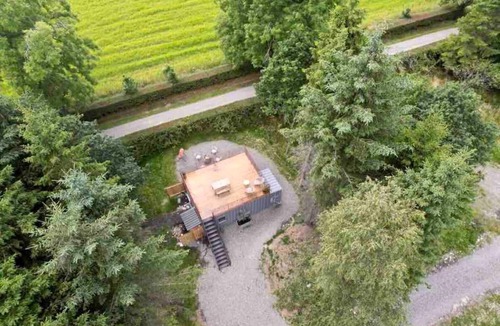 Kippen House | The Fox Den - Woodland Container Accommodation