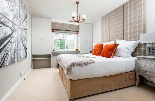 Hurley House | The Fox House