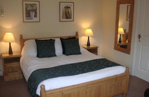 Matching Tye Hotel | The Fox Inn