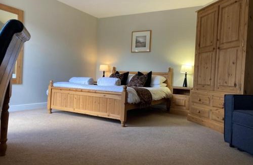 Matching Tye Hotel | The Fox Inn