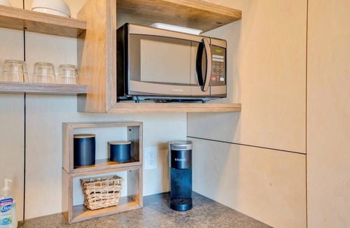 Lupton City Cabin | The Fox Tail Pine Treehouse at Treetop Escapes!