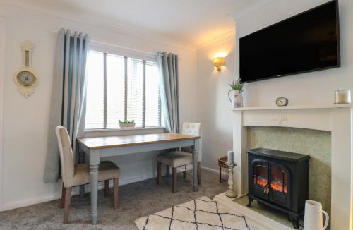 Tean House | The Foxes Den