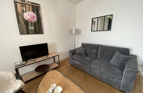 Sainte-Scolasse-sur-Sarthe House | THE COTENTIN