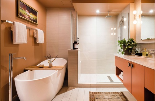 Central East Austin Hotel | The Frances Modern Inn
