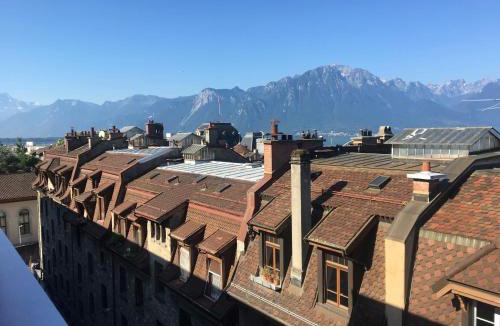 Montreux City Centre Hotel | "The Freddie Mercury" Hotel