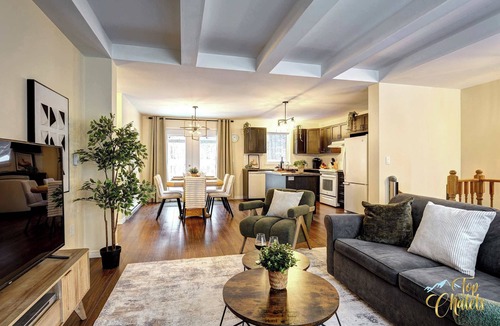 St-Adolphe-d'Howard House | The Freedom, SPA, mobility-impaired welcomed