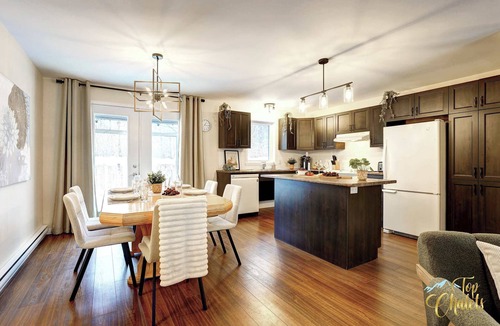 St-Adolphe-d'Howard House | The Freedom, SPA, mobility-impaired welcomed