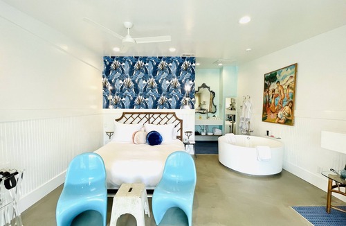Round Top House | The Frenchie