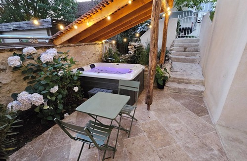 Montge-en-Goele Apartment | THE FRENE SUITE