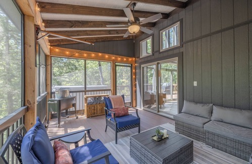 Wright City Ski Chalet | The Frieden Hideout by Innsbrook Vacations!