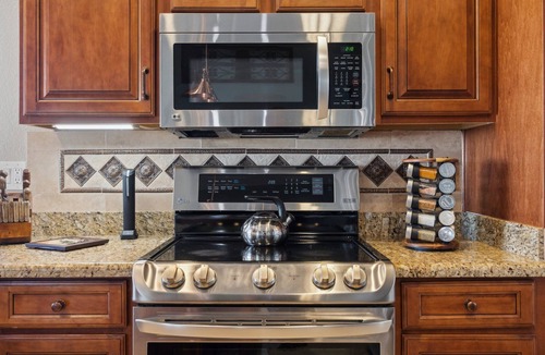 Deer Valley House | The Fritz | Pool + Theater + Games | Sleeps 14