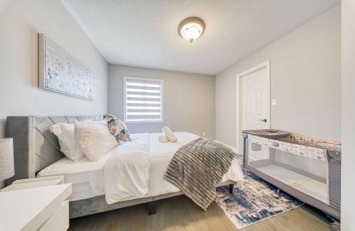 Meadowvale Village House | The Frontier Escape