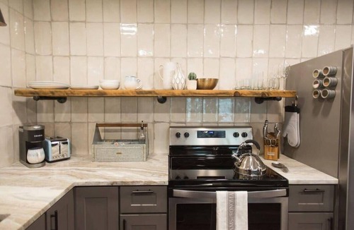 Nashville Apartment | The Frontier Getaway
